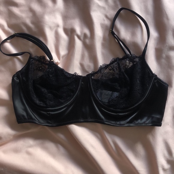 FASHION NOVA  SET - Picture 3 of 3